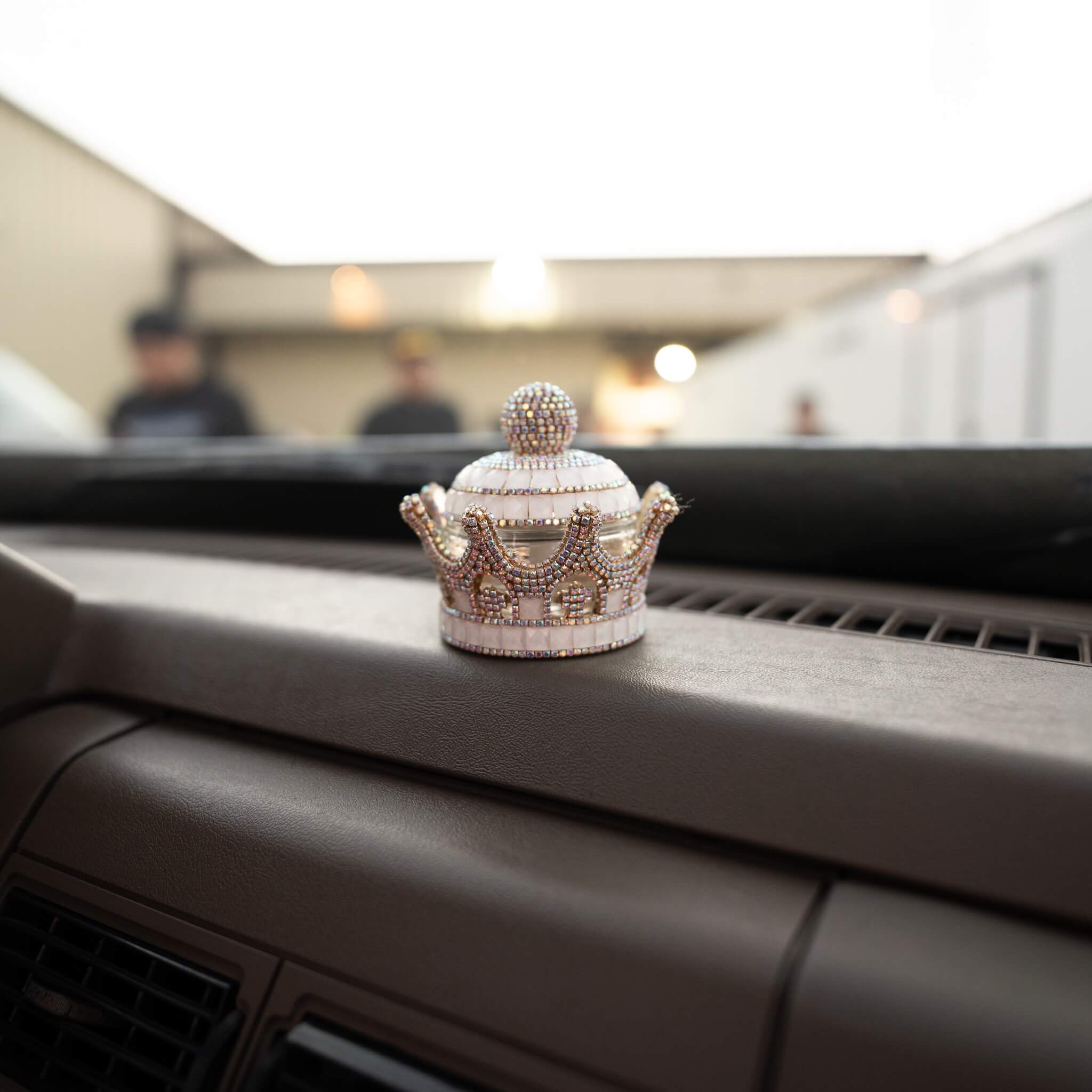 Vintage 90's Style Crown Air Freshener - White - Image 3